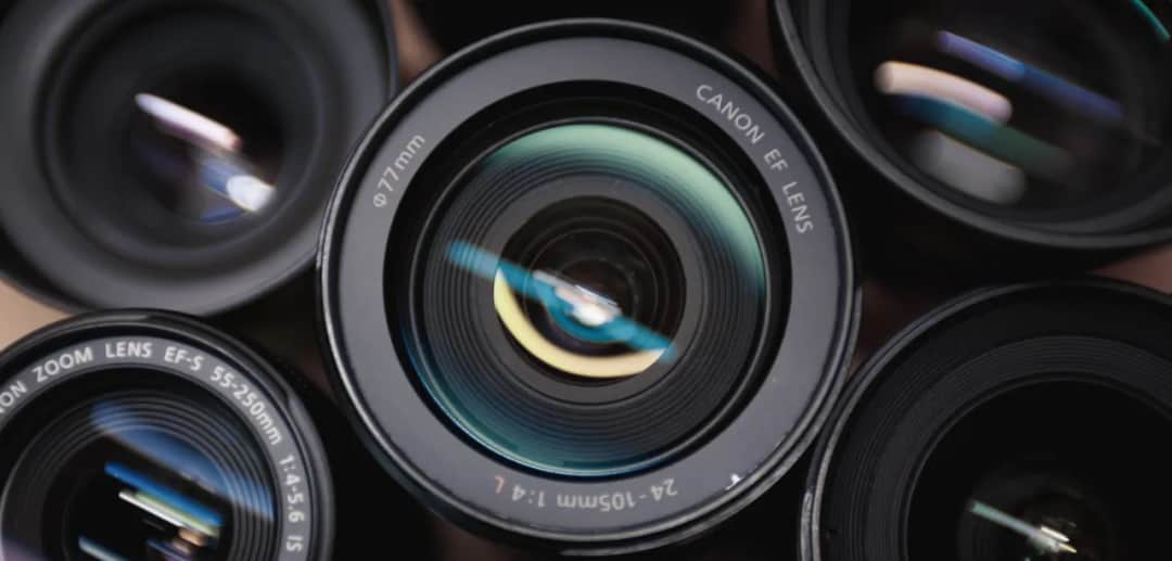 Jaki obiektyw do zdjęć ubrań, aby uniknąć zniekształceń i uzyskać detale